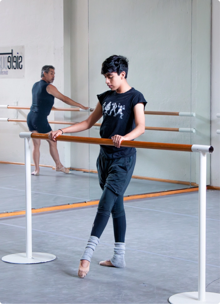 SIETEOCHOdance center 4
