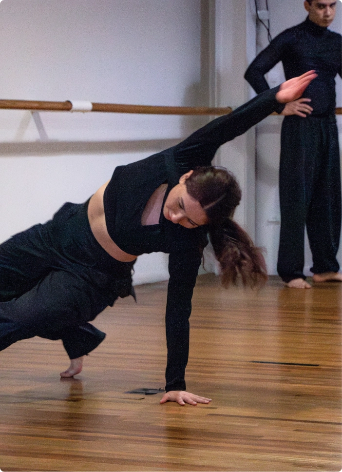 SIETEOCHOdance center 5